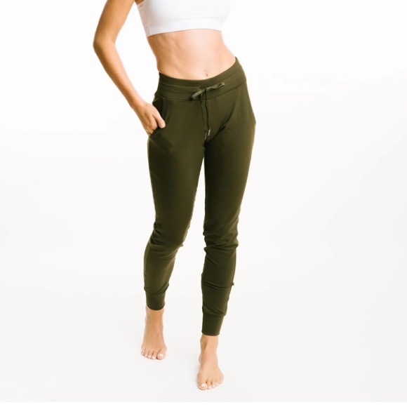 ZYIA Olive Ascend Joggers Large - Picture 3 of 8